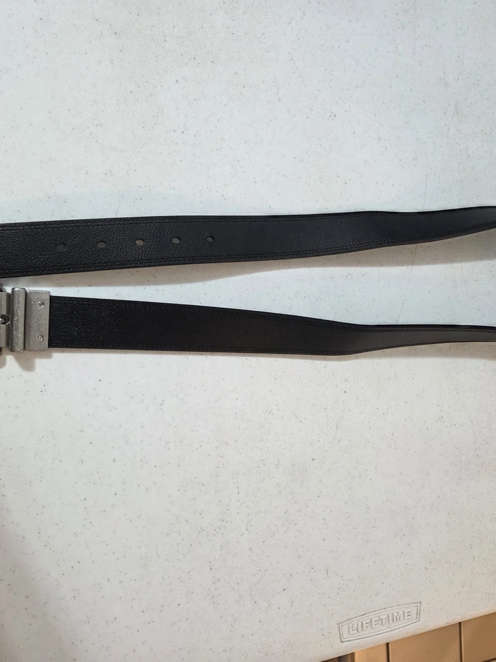 NEW Columbia Reversible Black/Brown Leather Belt with Silver Buckle, Size 38